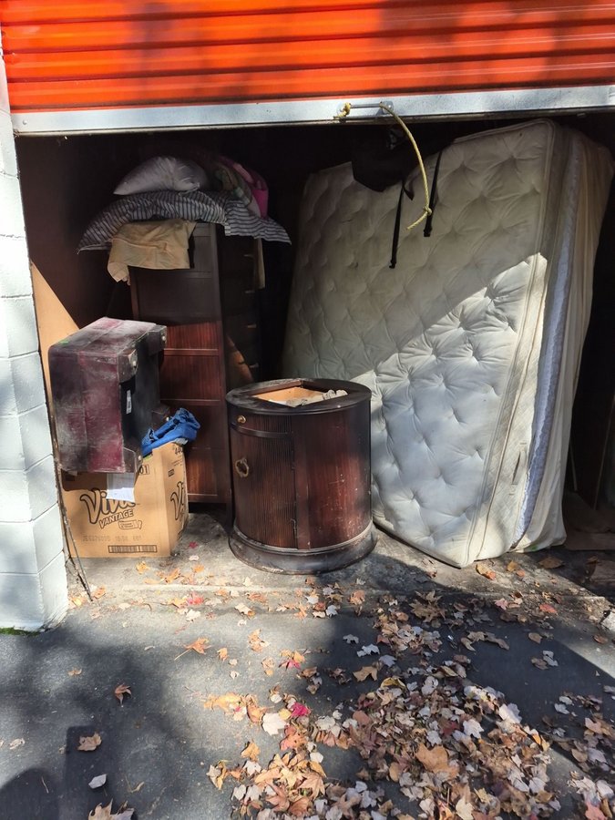 10 x 24 storage unit in Cherry Hill, NJ