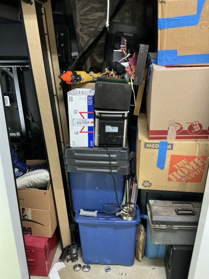10 x 5 storage unit in Lancaster, PA