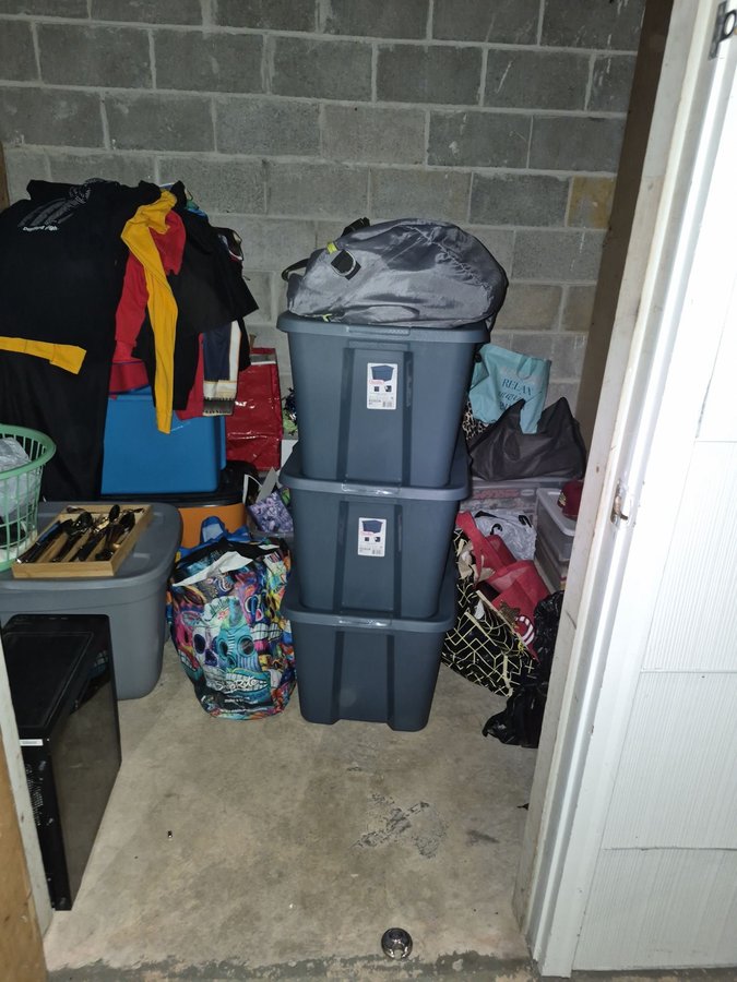 7 x 8 storage unit in Cherry Hill, NJ