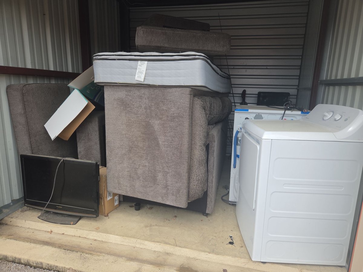 10 x 10 storage unit in Westerville, OH