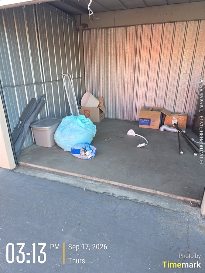 10 x 20 storage unit in N. Highlands, CA