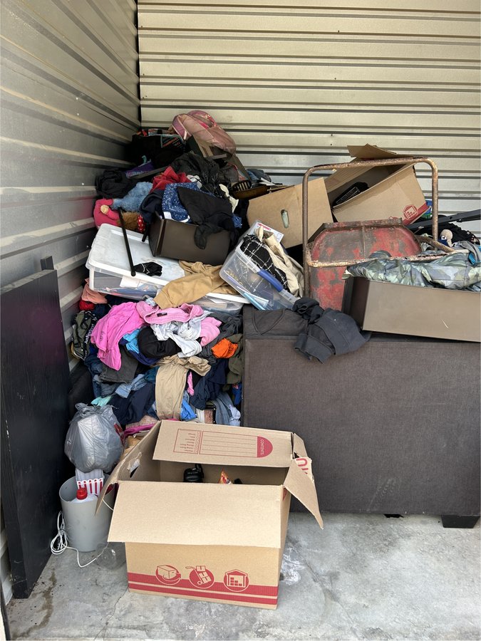 10 x 10 storage unit in Tulsa, OK