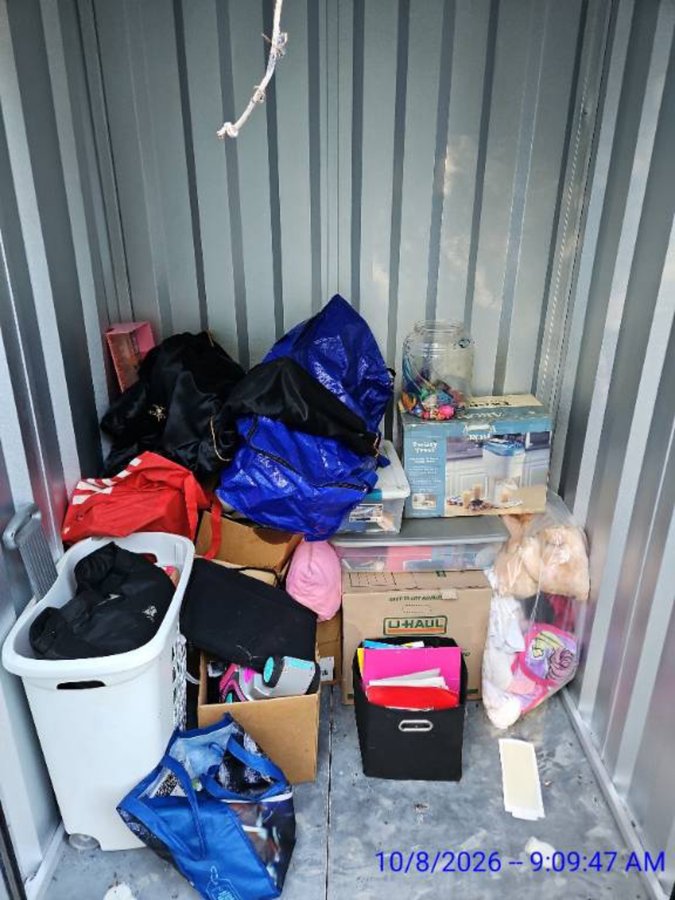 5 x 5 storage unit in Scottsburg, IN