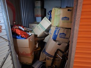 5 x 12 storage unit in East Hartford, CT
