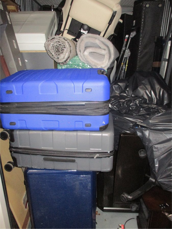 10 x 10 storage unit in Brooklyn, NY