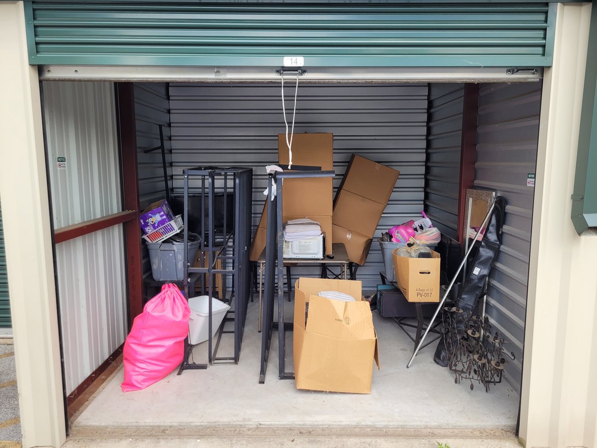 10 x 10 storage unit in Merrillville, IN