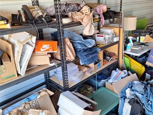 12 x 30 storage unit in Hutto, TX