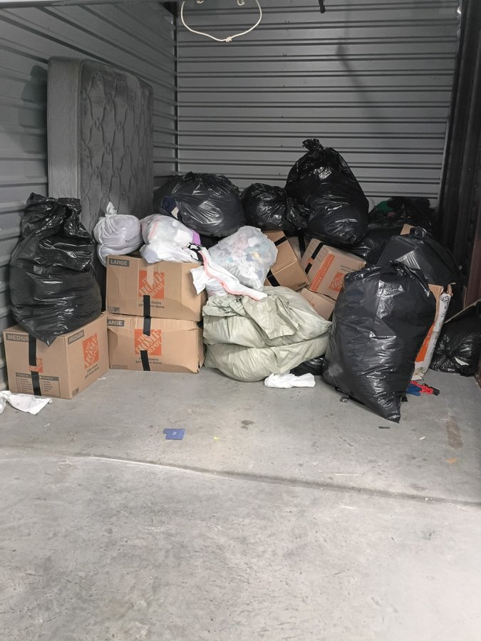 10 x 15 storage unit in Silver Springs, MD