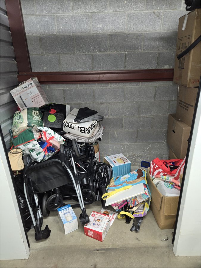 5 x 10 storage unit in Wethersfield, CT