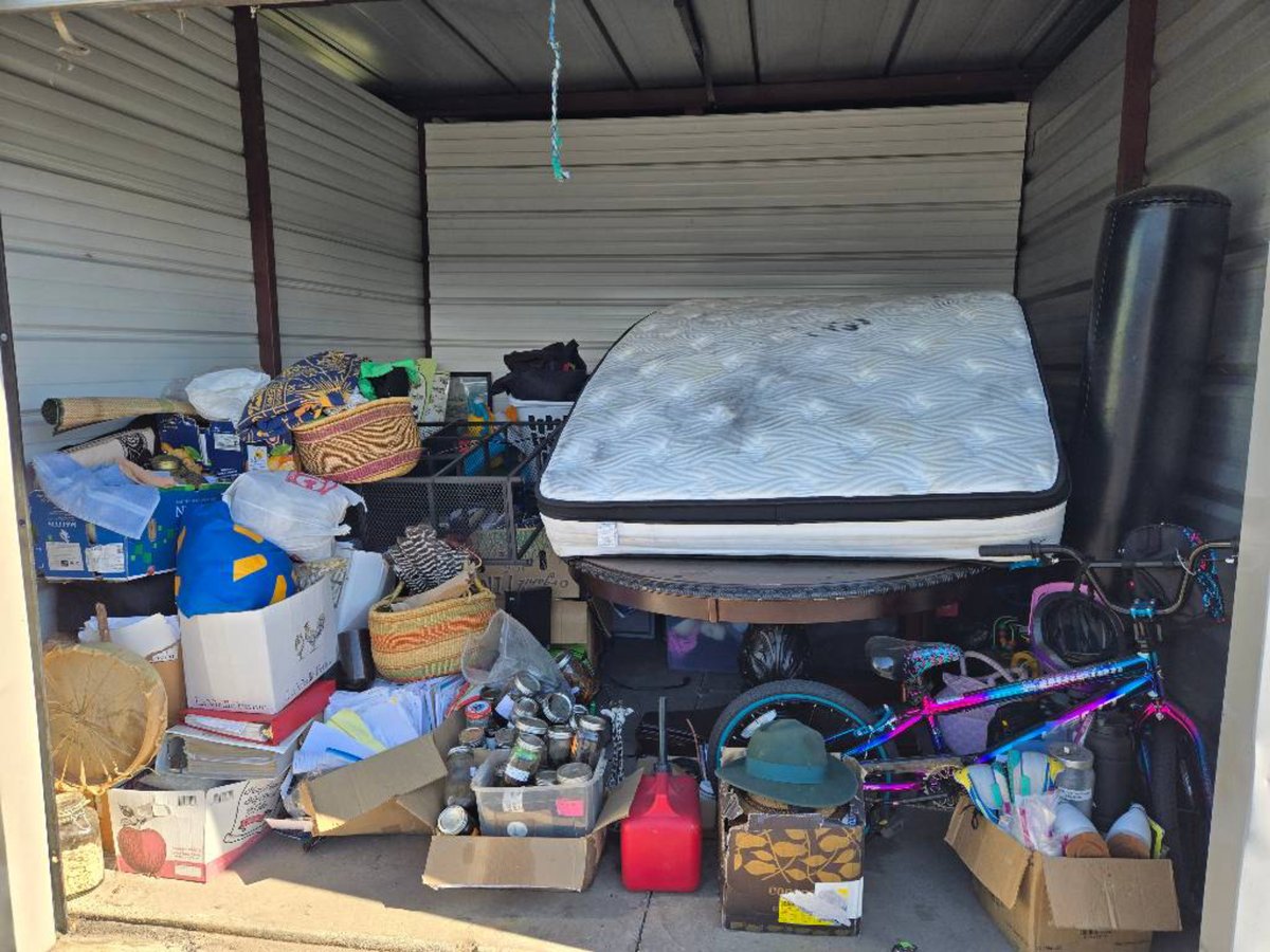 10 x 10 storage unit in Denver, CO