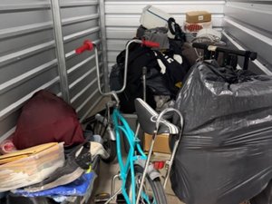5 x 10 storage unit in Orlando, FL