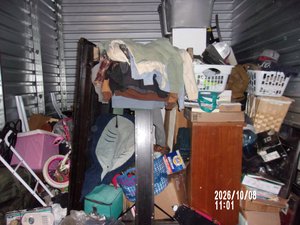 10 x 10 storage unit in Phoenix, AZ
