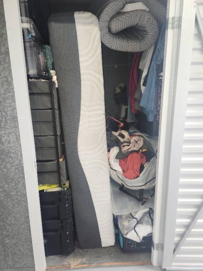 5 x 7 storage unit in Westminster, CA