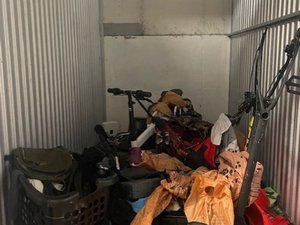 5 x 10 storage unit in St Kansas City, MO