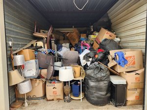 10 x 20 storage unit in Arlington, TX