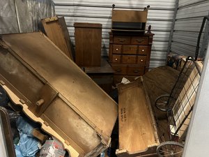10 x 10 storage unit in Cicero, IL