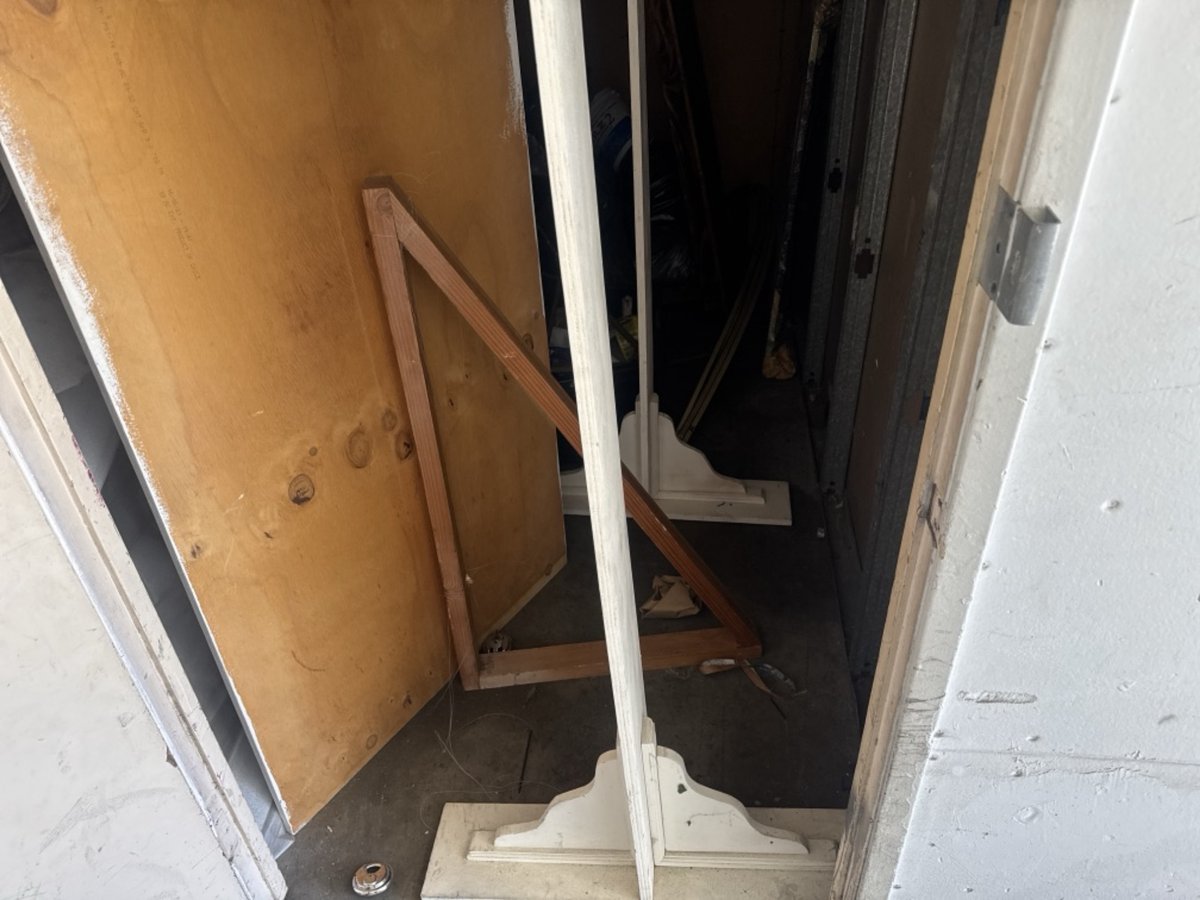 5 x 10 storage unit in Westminster, CA