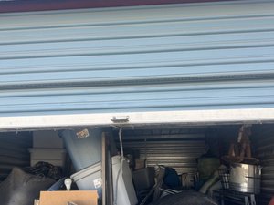 10 x 20 storage unit in Hesperia, CA