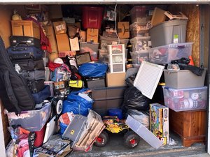10 x 10 storage unit in Westminster, CA