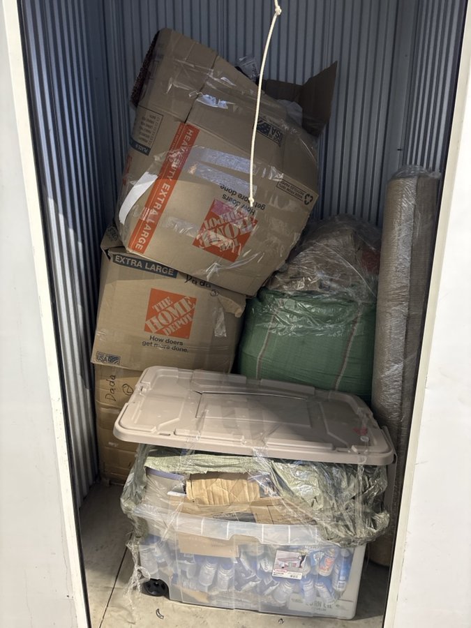 5 x 5 storage unit in Hillside, NJ