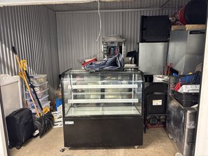 10 x 20 storage unit in Hillside, NJ