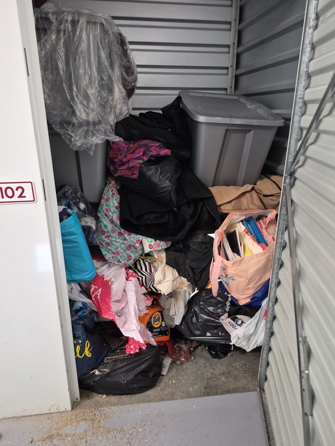 5 x 5 storage unit in Voorhees, NJ