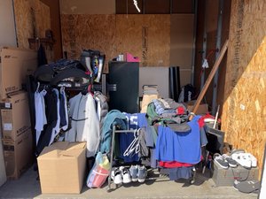 10 x 10 storage unit in Westminster, CA