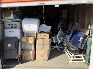 10 x 20 storage unit in Westminster, CA