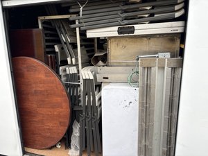 20 x 8 storage unit in Staten Island, NY