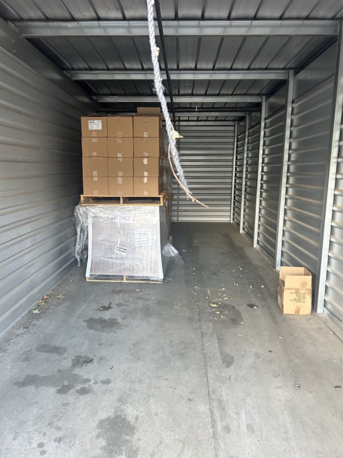 10 x 30 storage unit in San Bernardino, CA