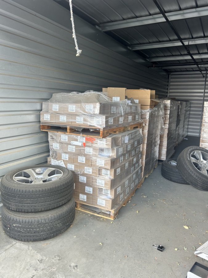10 x 30 storage unit in San Bernardino, CA