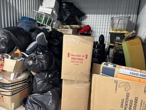 10 x 10 storage unit in Hillside, NJ