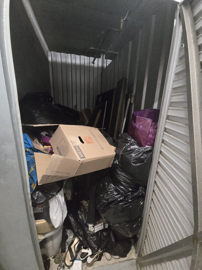 5 x 10 storage unit in Hyattsville, MD