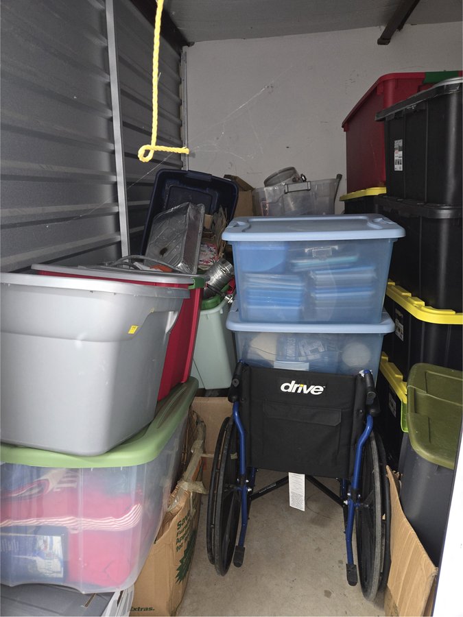 10 x 10 storage unit in Jacksonville, FL
