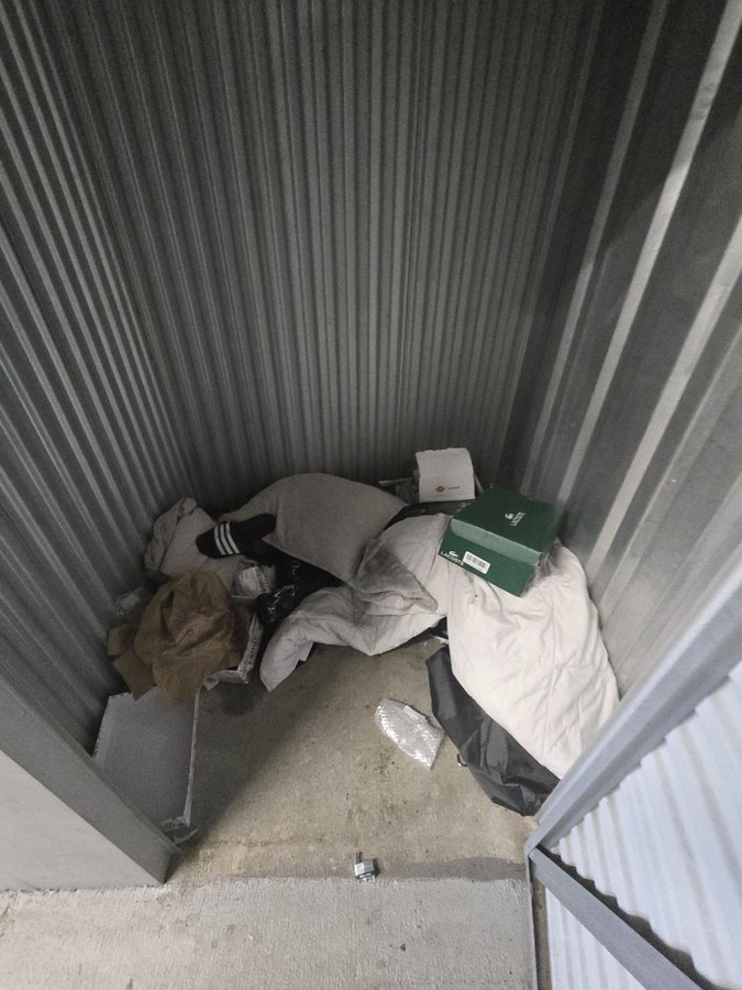 5 x 5 storage unit in Hyattsville, MD