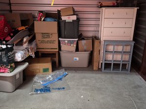 7 x 10 storage unit in Marlton, NJ