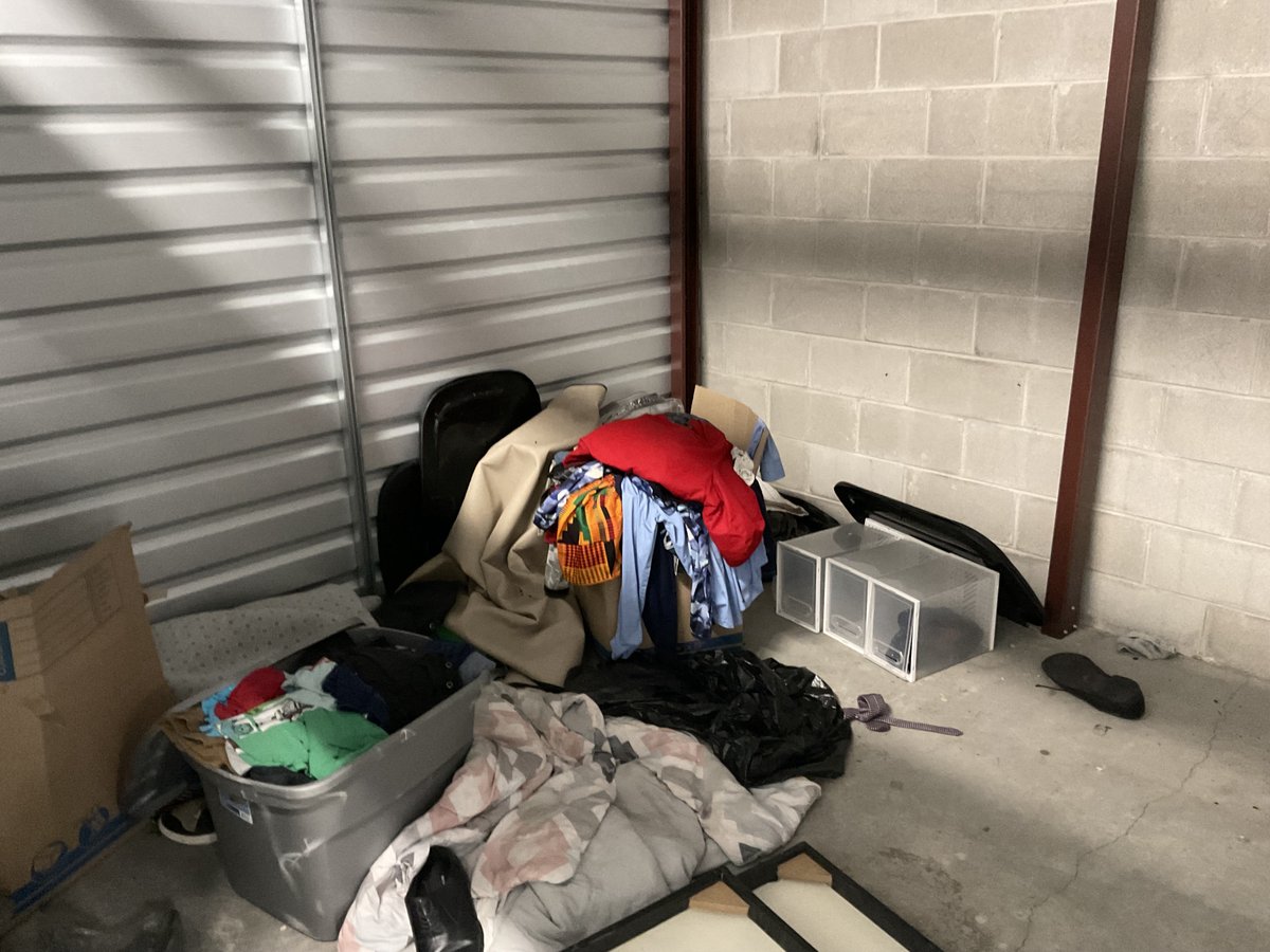 10 x 10 storage unit in Milwaukee, WI