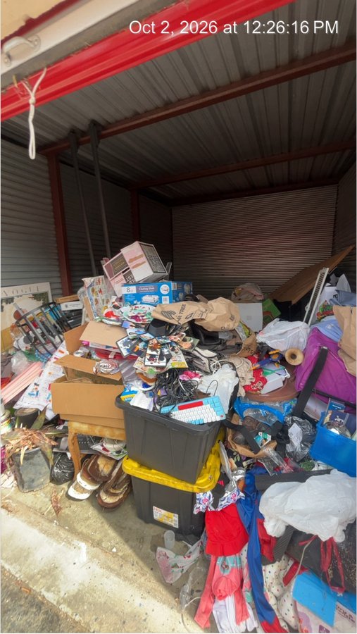 10 x 15 storage unit in Sacramento, CA