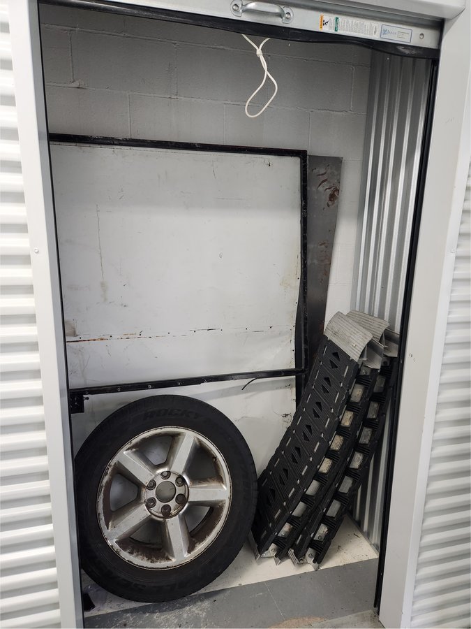 3 x 5 storage unit in St Louis Park, MN