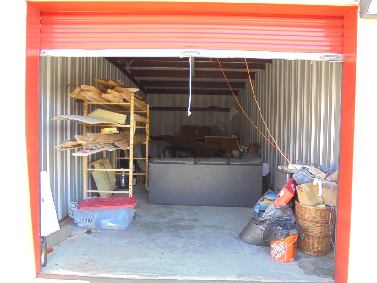12 x 30 storage unit in Panama City Beach, FL