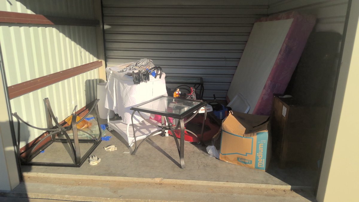 10 x 10 storage unit in Clarksville, TN