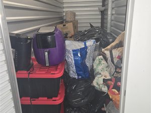 5 x 15 storage unit in Reston, VA