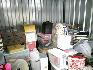 10 x 10 storage unit in Broadview Heights, OH