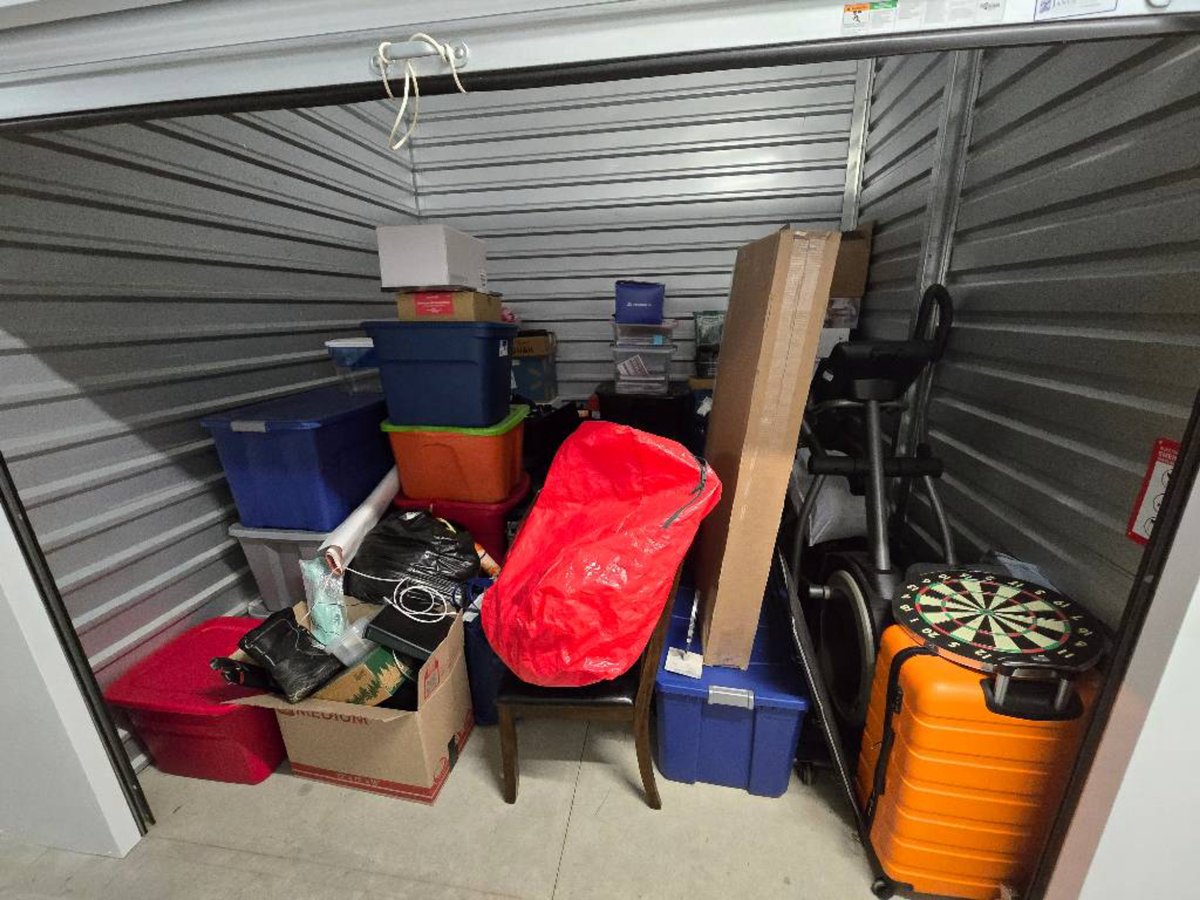 10 x 10 storage unit in Meridian, ID