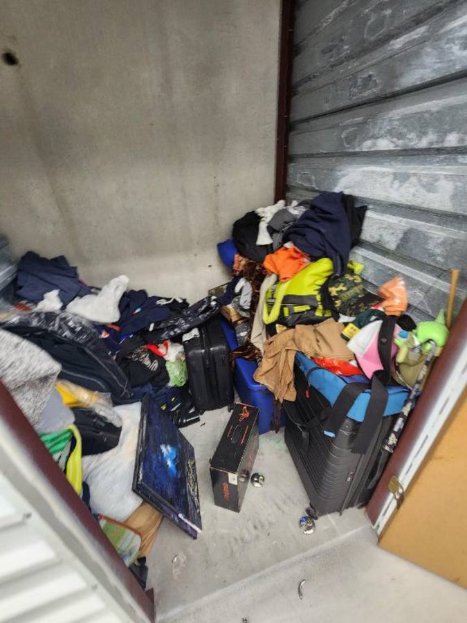 5 x 5 storage unit in Humble, TX