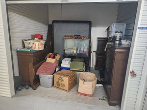 10 x 10 unit in Houston