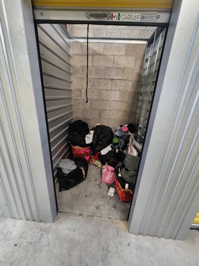 5 x 5 storage unit in Houston, TX