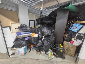 9 x 9 storage unit in Atlanta, GA