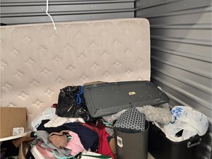 10 x 7 storage unit in Kennesaw, GA