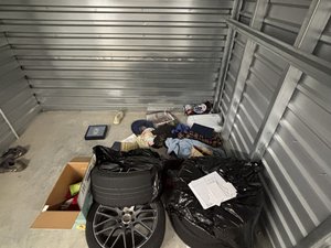 10 x 10 storage unit in Federal Way, WA